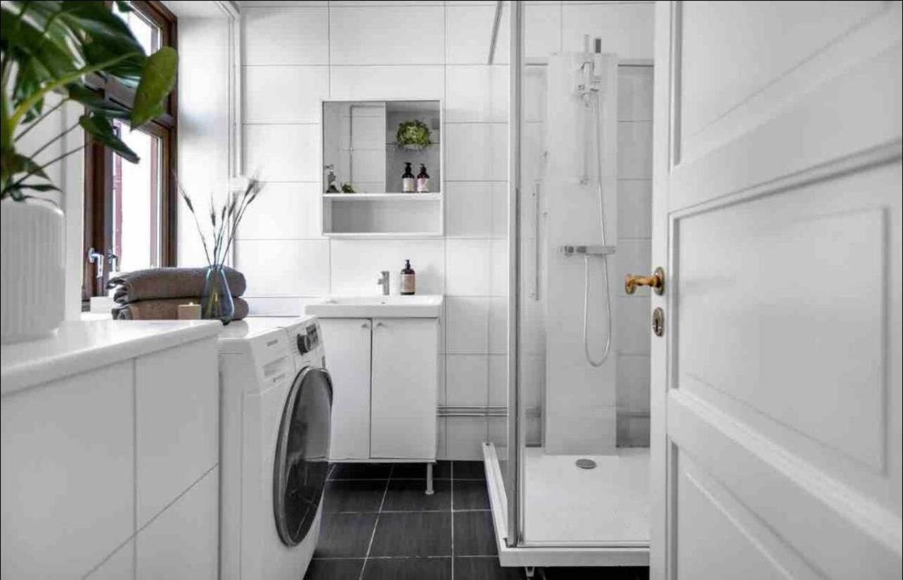 Small With Smart Solution In Of Only 2 Km From The Station Hospedagem domiciliar *
